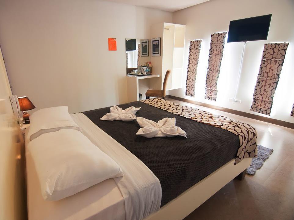 Avenue One Hotel Upper Digos Εξωτερικό φωτογραφία